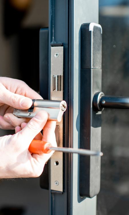 commercial lock installation
